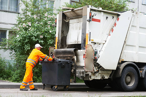 Best Property Management Cleanouts  in Cole Camp, MO